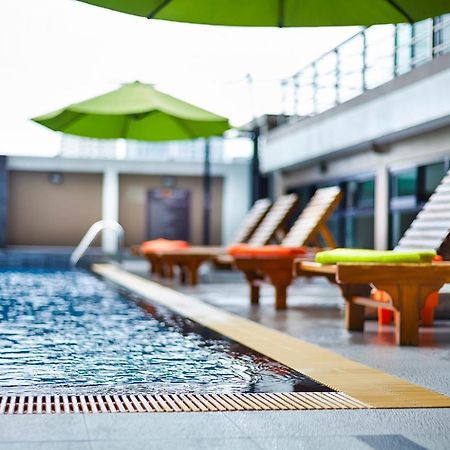 בנגקוק The Plimplace Hotel מראה חיצוני תמונה