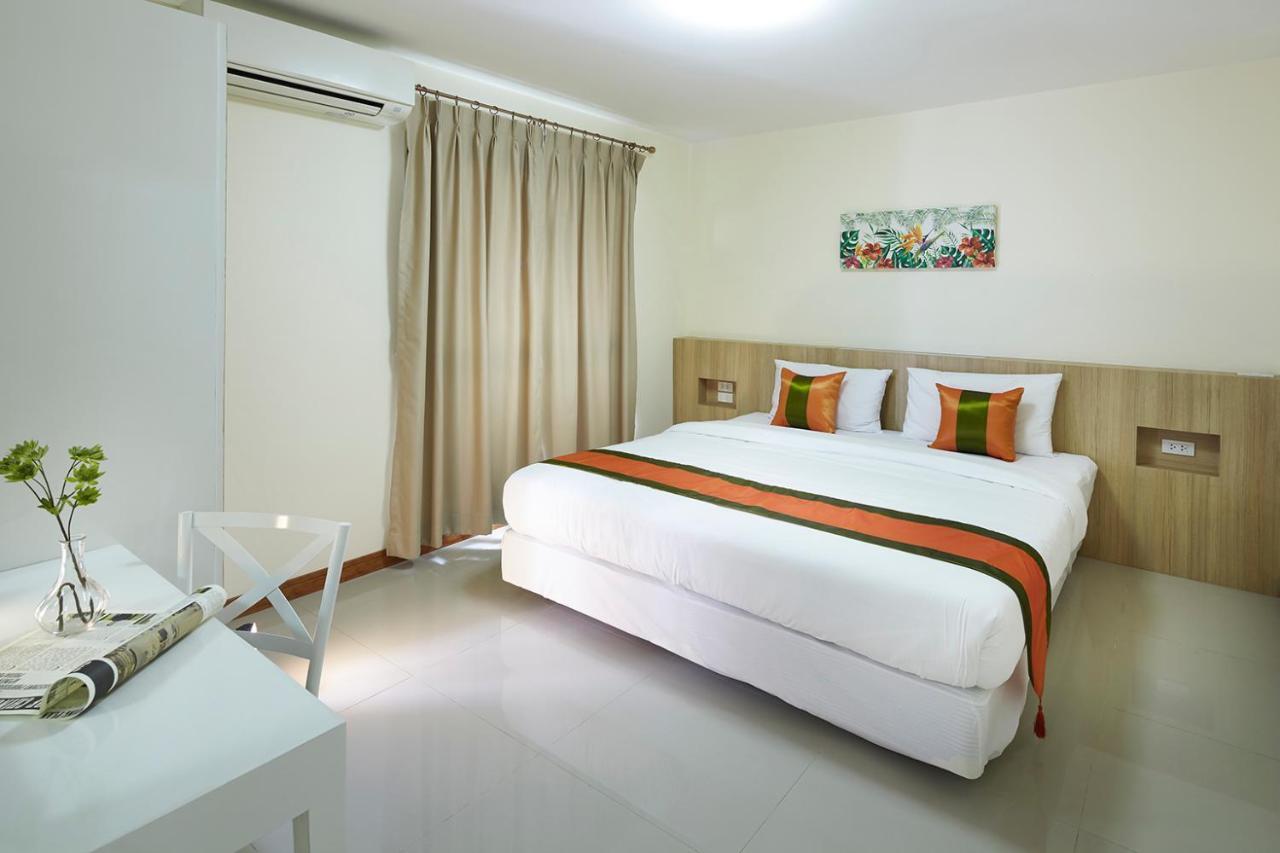 בנגקוק The Plimplace Hotel מראה חיצוני תמונה