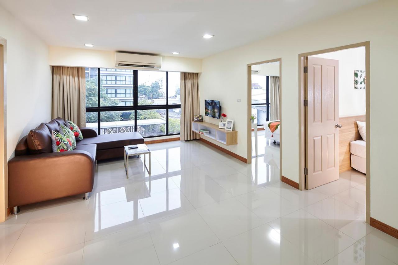 בנגקוק The Plimplace Hotel מראה חיצוני תמונה