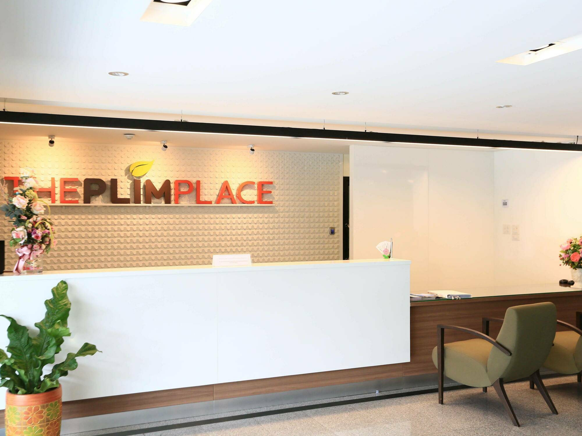 בנגקוק The Plimplace Hotel מראה חיצוני תמונה